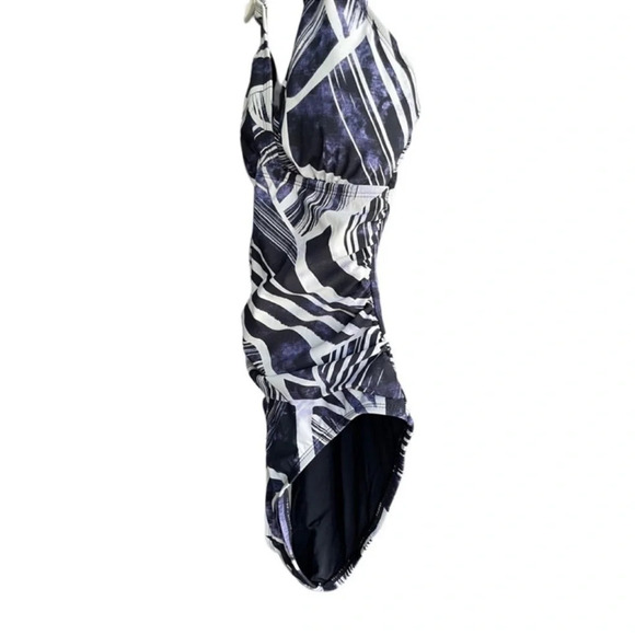 LA BLANCA One Piece Bali Hai Underwire Tummy-Control One-Piece Swimsuit Size 4 - Picture 7 of 11